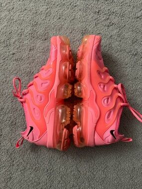 8.5 Women's Nike Vapormax